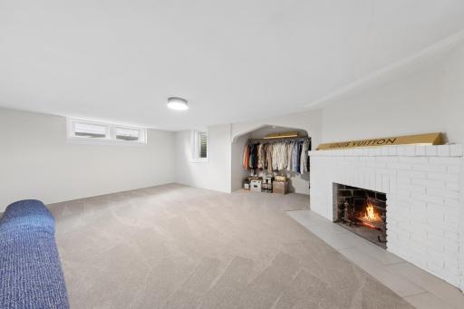 5100 W 40th Street, Minneapolis, MN 55416