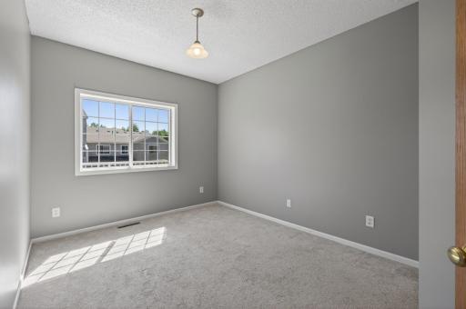 15_11180_76th15_mls.jpg