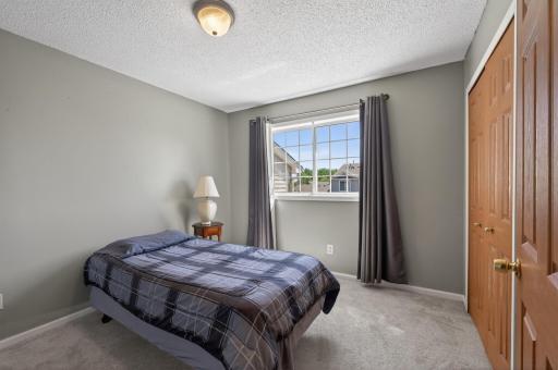 25_11180_76th25_mls.jpg