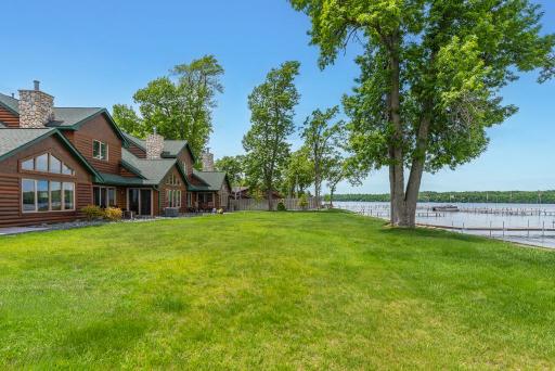 10442 Gull Point Road, Brainerd, MN 56401