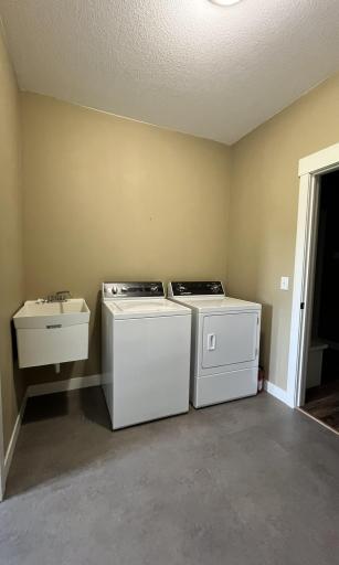 laundry.jpg
