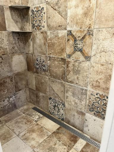 primary bath tile detail.jpg