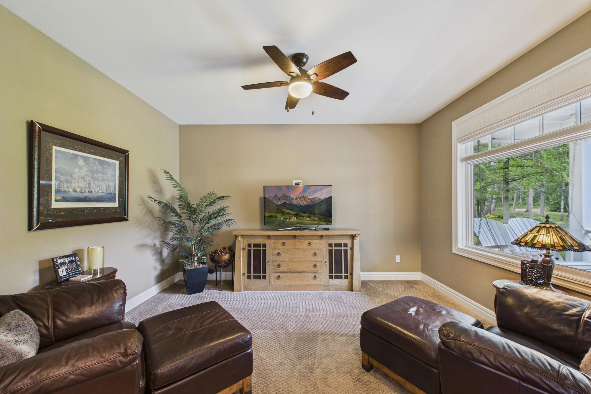 2nd family room