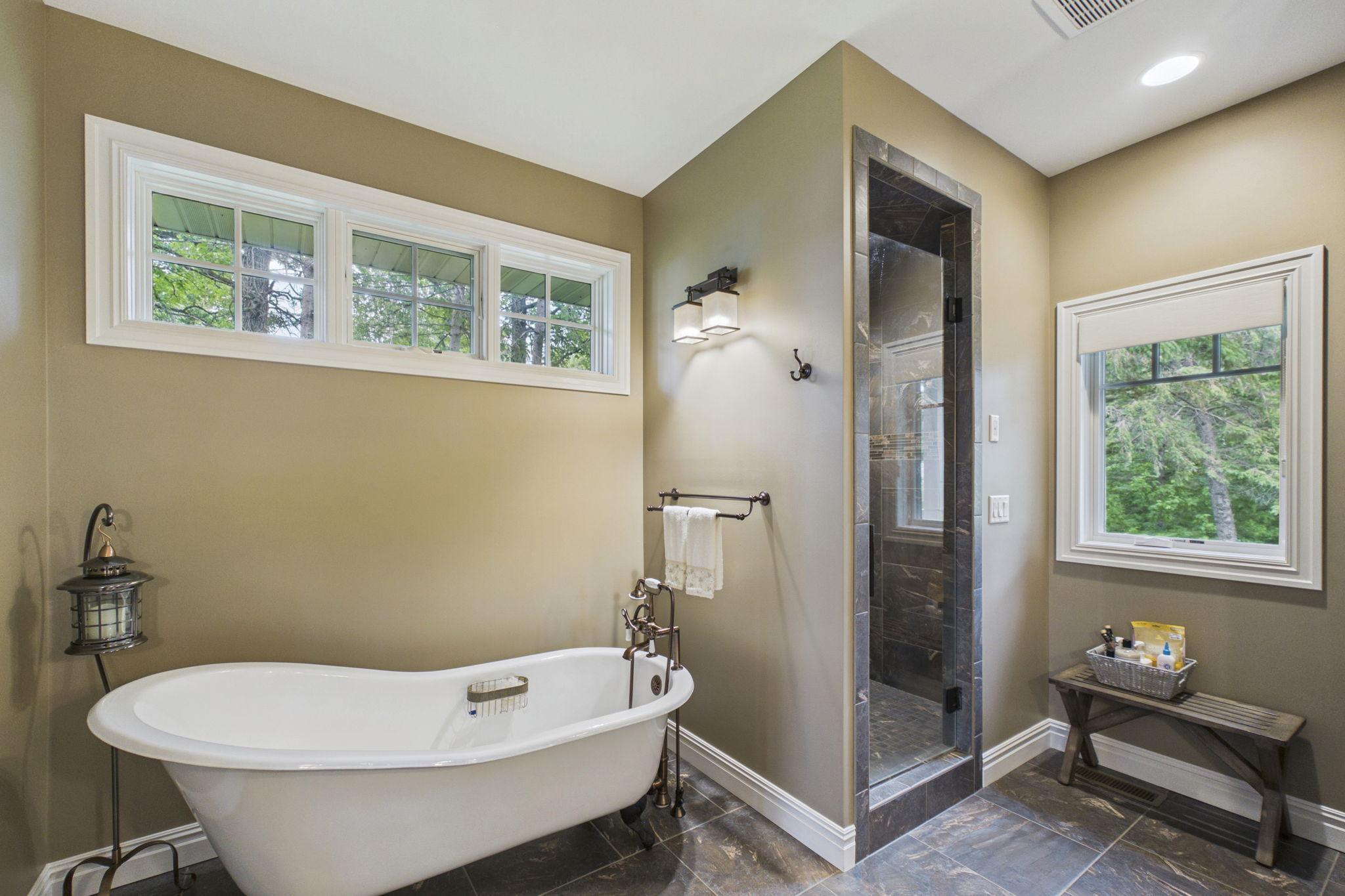 Soaking tub and seperate shower