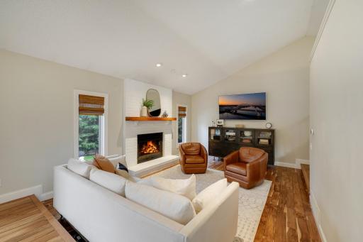 10820 46th Place N, Minneapolis, MN 55442