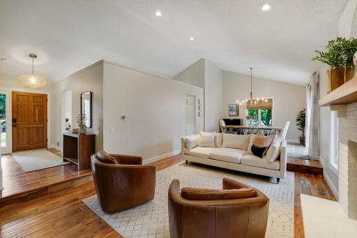 10820 46th Place N, Minneapolis, MN 55442