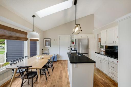 10820 46th Place N, Minneapolis, MN 55442