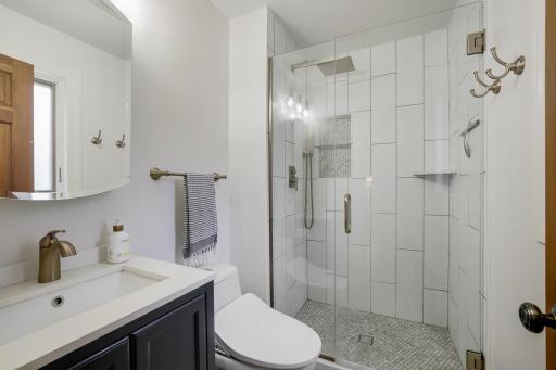 10820 46th Place N, Minneapolis, MN 55442