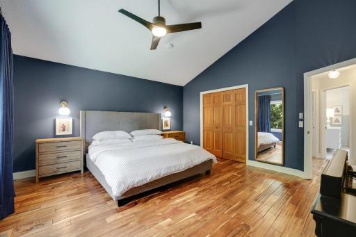10820 46th Place N, Minneapolis, MN 55442