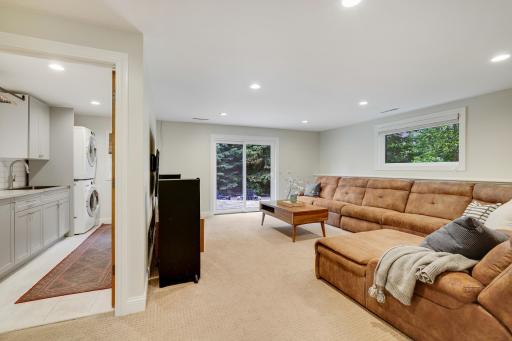 10820 46th Place N, Minneapolis, MN 55442