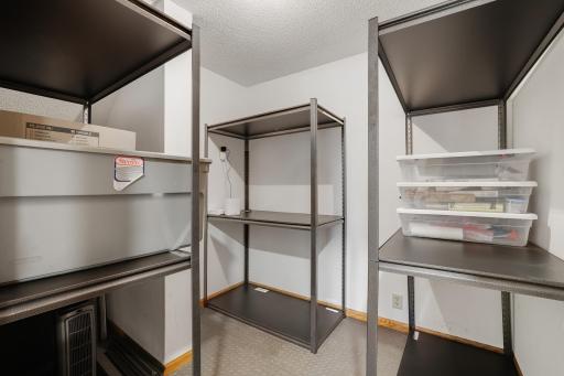 10820 46th Place N, Minneapolis, MN 55442