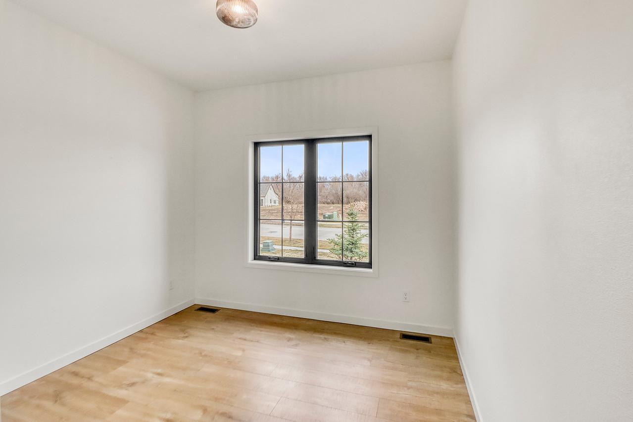 Bedroom1_1-1280.JPG