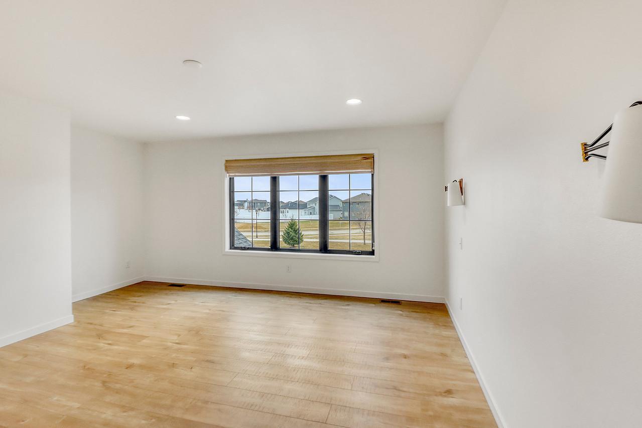 Primary Bedroom1_2-1280.JPG