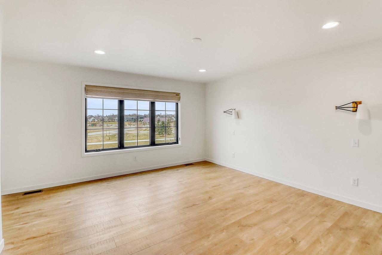 Primary Bedroom1_1-1280.JPG