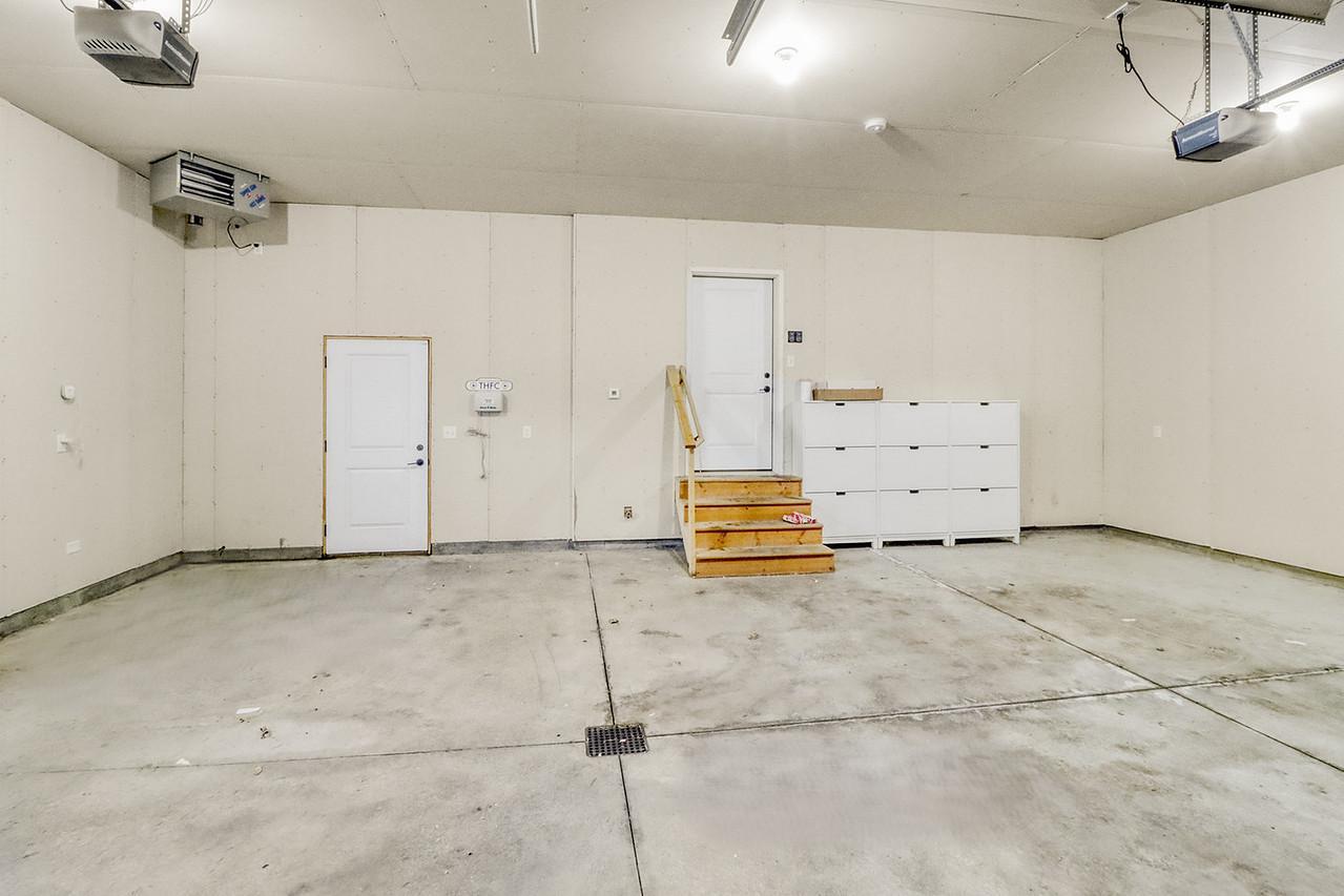 Garage1_2-1280.JPG