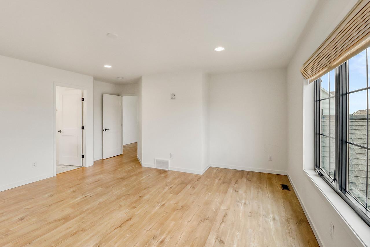Primary Bedroom1_4-1280.JPG