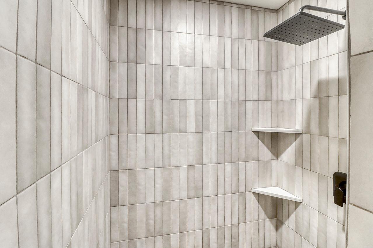 Primary Bathroom1_4-1280.JPG