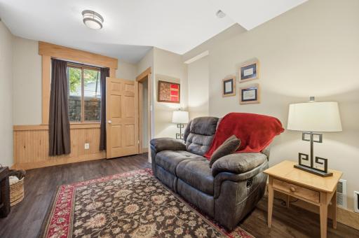 1041 5th Street N, Fargo, ND 58102