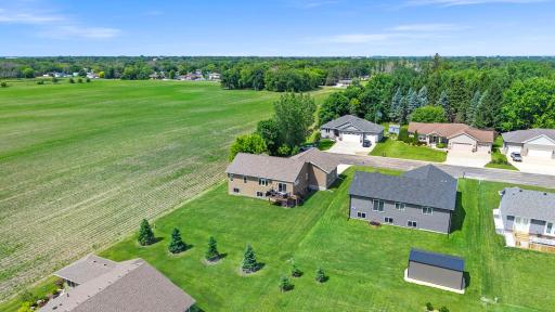 207 Bouldercrest Avenue NE, Owatonna, MN 55060
