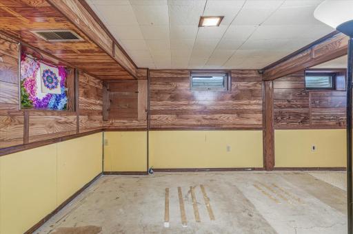 7400 Concerto Curve NE, Fridley, MN 55432