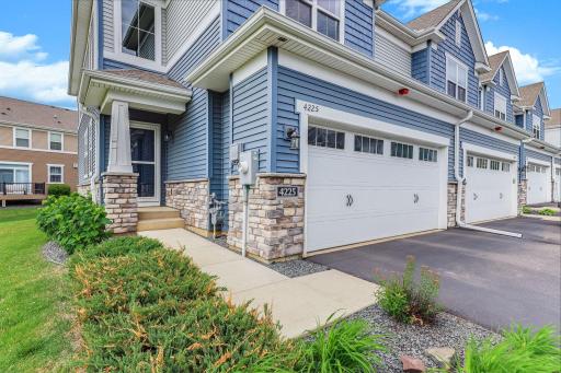 4225 Corn Silk Way, Saint Paul, MN 55129