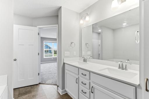4225 Corn Silk Way, Saint Paul, MN 55129