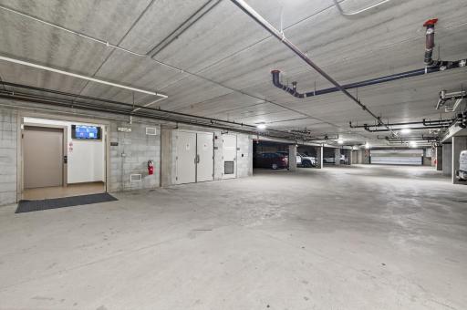 1776 Maryland Avenue E, 204, Saint Paul, MN 55106