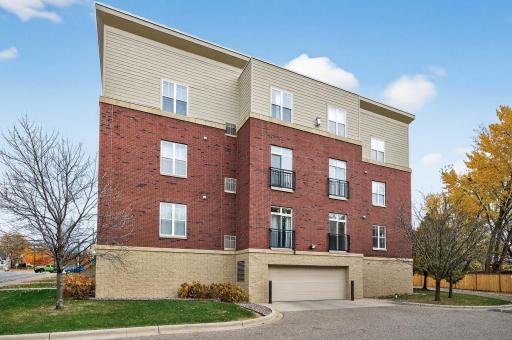1776 Maryland Avenue E, 204, Saint Paul, MN 55106