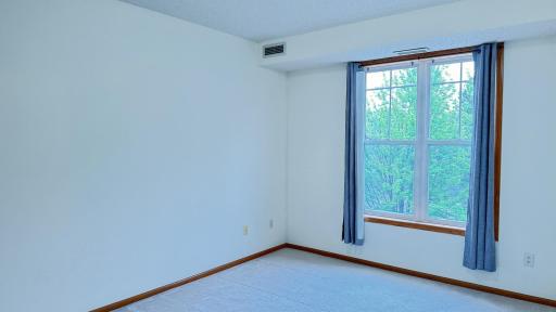 1776 Maryland Avenue E, 204, Saint Paul, MN 55106