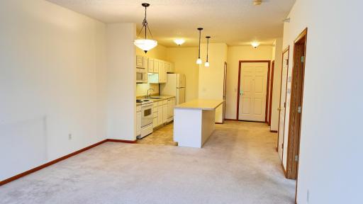 1776 Maryland Avenue E, 204, Saint Paul, MN 55106
