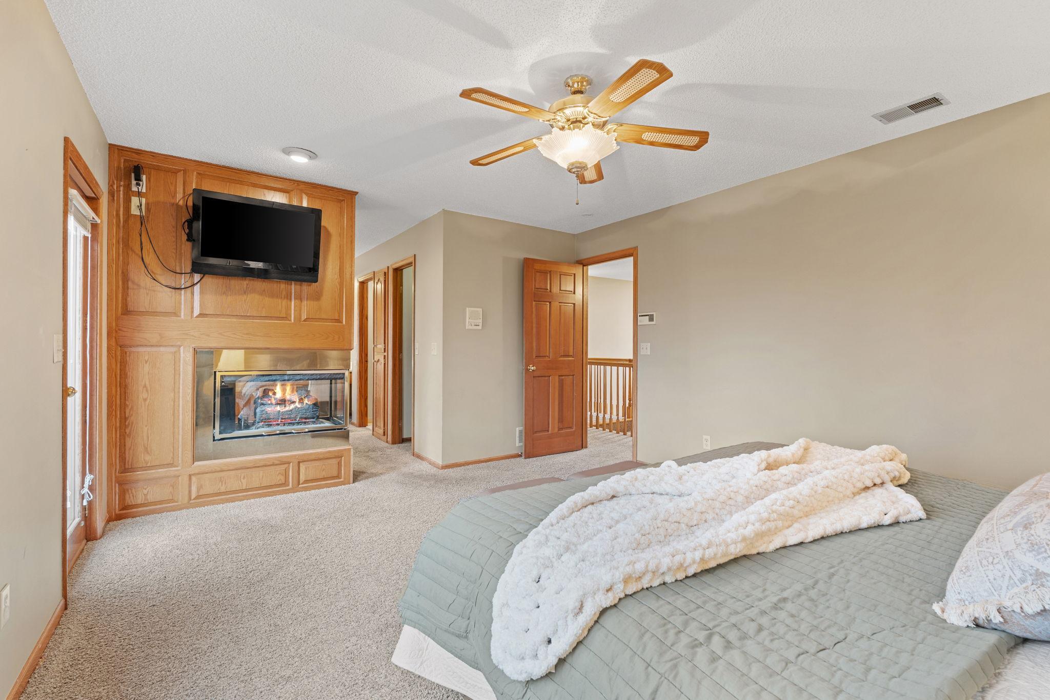 Private primary with gas fireplace