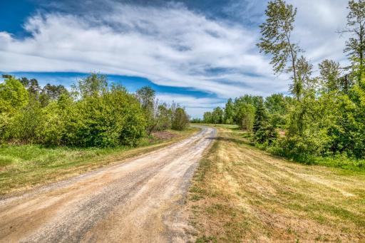 2542 Otter Road NE, Bemidji, MN 56601