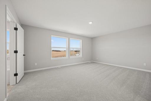 11637 Minnesota Lane N, Osseo, MN 55369