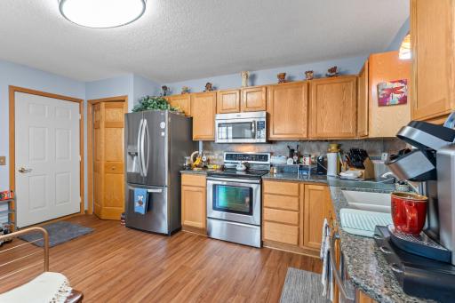 9274 Prairieview Trail N, Champlin, MN 55316