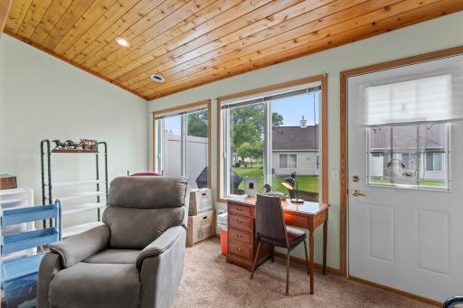 9274 Prairieview Trail N, Champlin, MN 55316