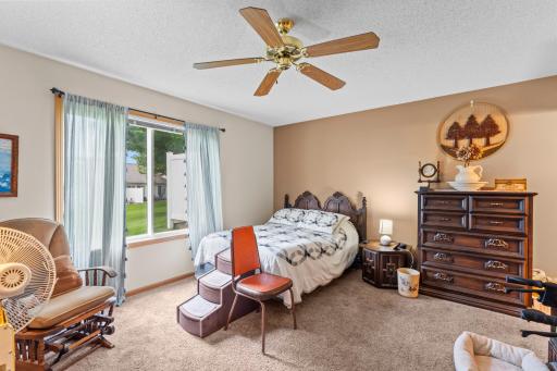 9274 Prairieview Trail N, Champlin, MN 55316