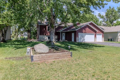 1125 5th Street N, Sartell, MN 56377