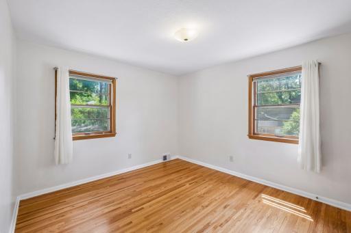 2670 Regent Avenue N, Minneapolis, MN 55422