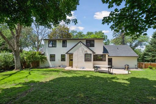 2670 Regent Avenue N, Minneapolis, MN 55422
