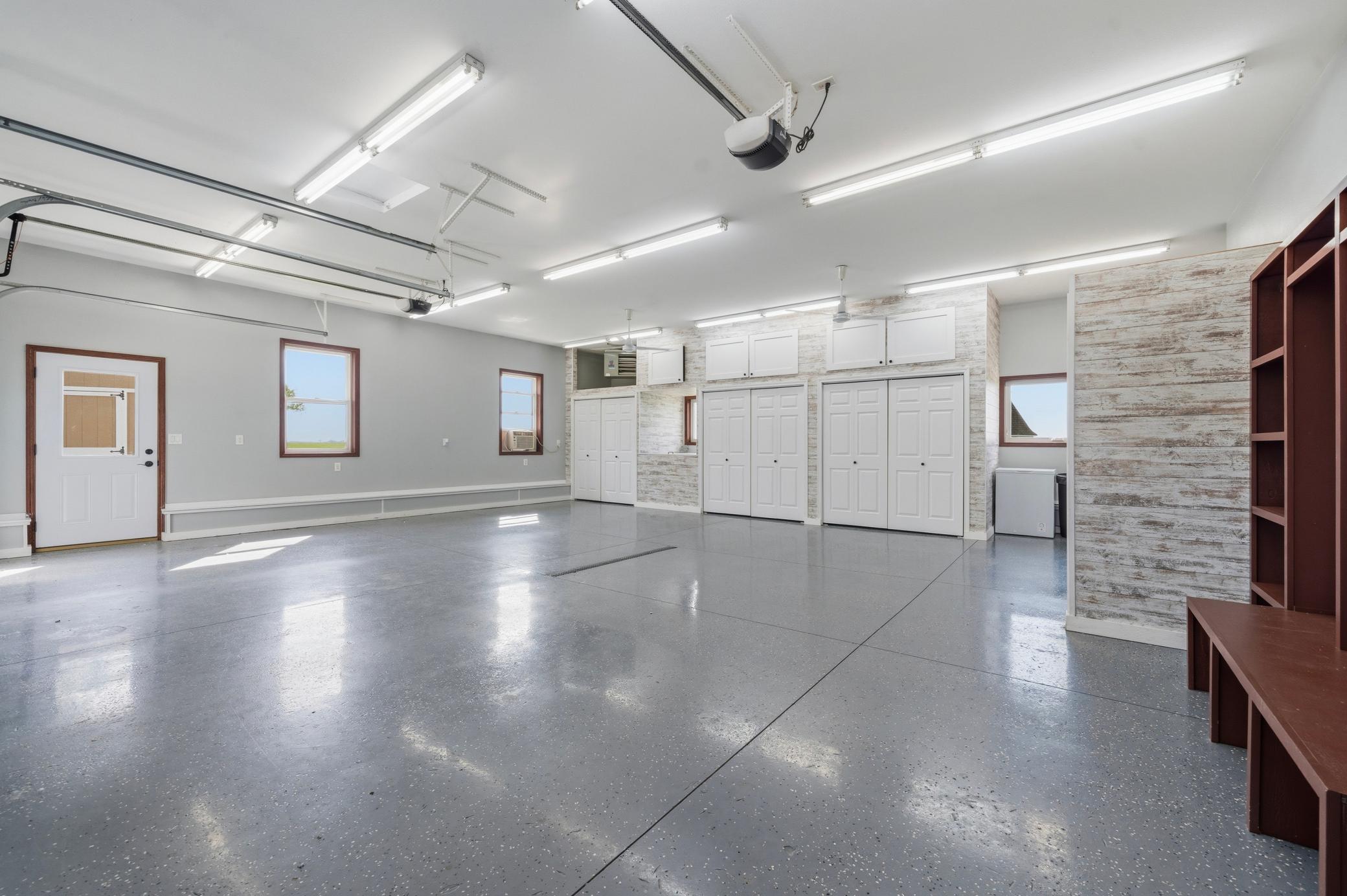 Attached Garage