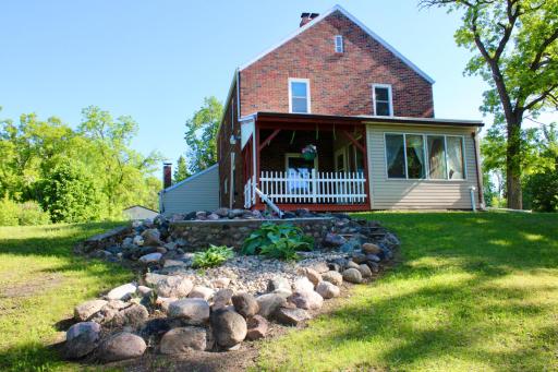 602 Marshall Ave Porch.JPG