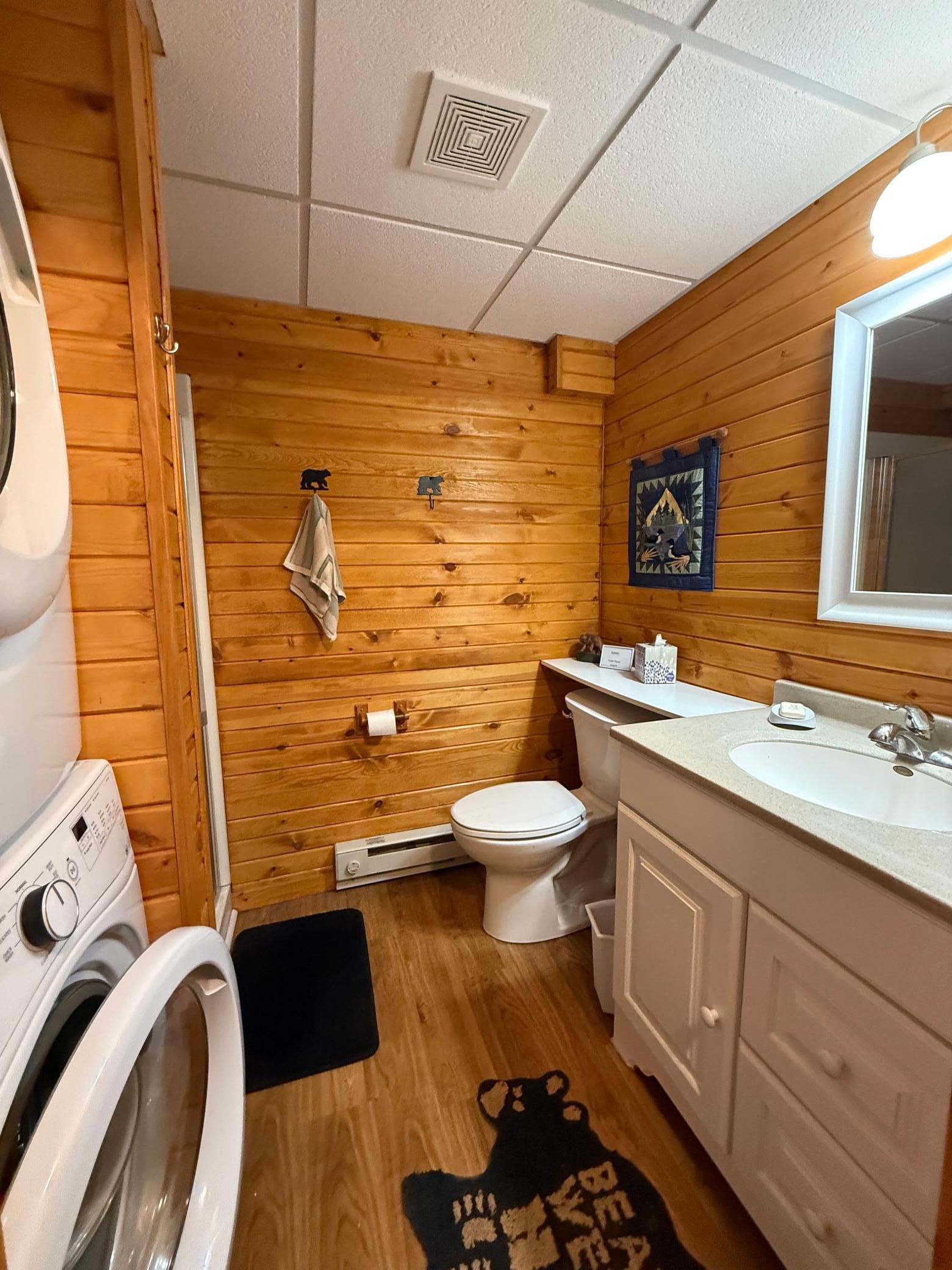 lower level 3/4 bath