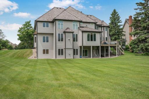 10451 White Tail Crossing, Eden Prairie, MN 55347