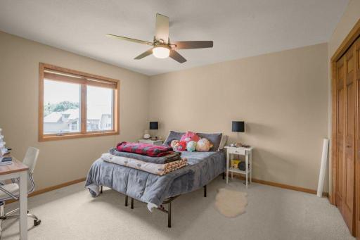 10451 White Tail Crossing, Eden Prairie, MN 55347