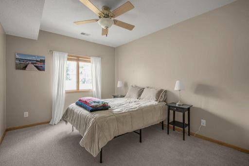 10451 White Tail Crossing, Eden Prairie, MN 55347