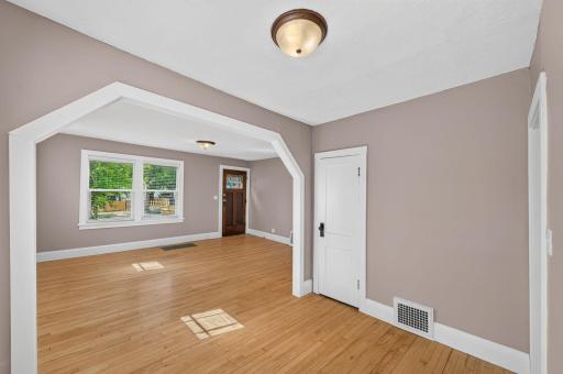 315 Blair Ave 11.jpg
