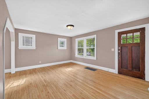 315 Blair Ave 8.jpg
