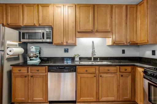 2701 Harriet Avenue, 202, Minneapolis, MN 55408