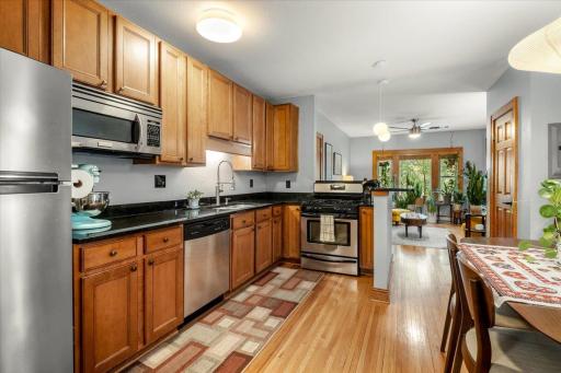 2701 Harriet Avenue, 202, Minneapolis, MN 55408