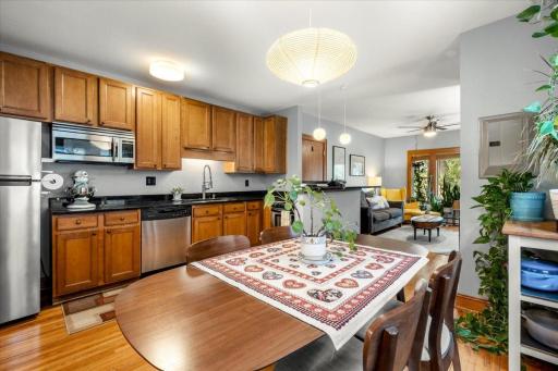 2701 Harriet Avenue, 202, Minneapolis, MN 55408